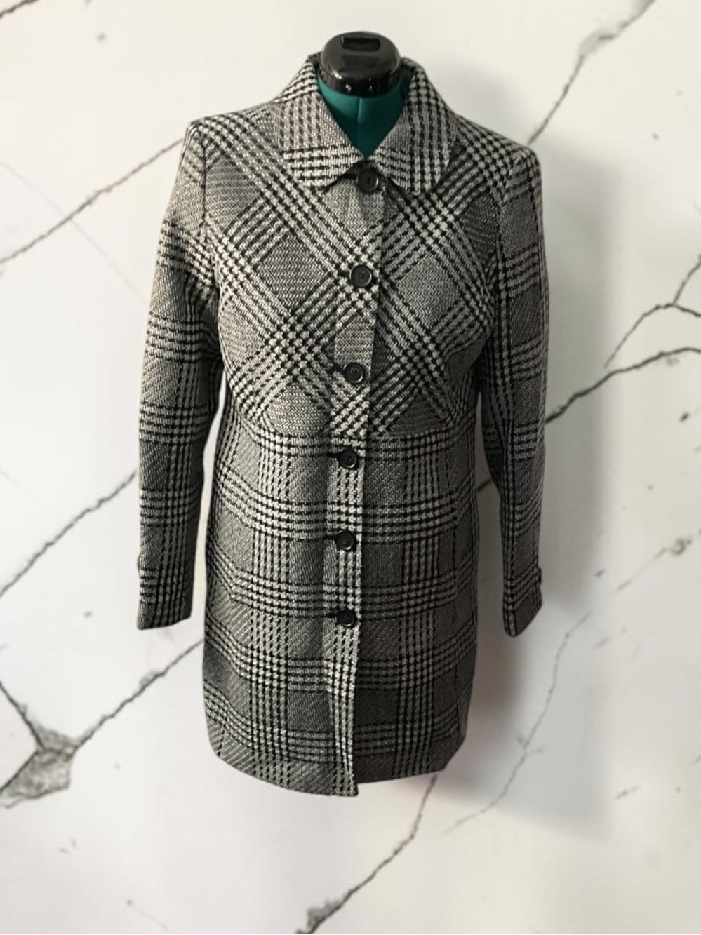 Karl Lagerfeld Black & White Plaid Trench Coat RT $229 P:21” L:35”